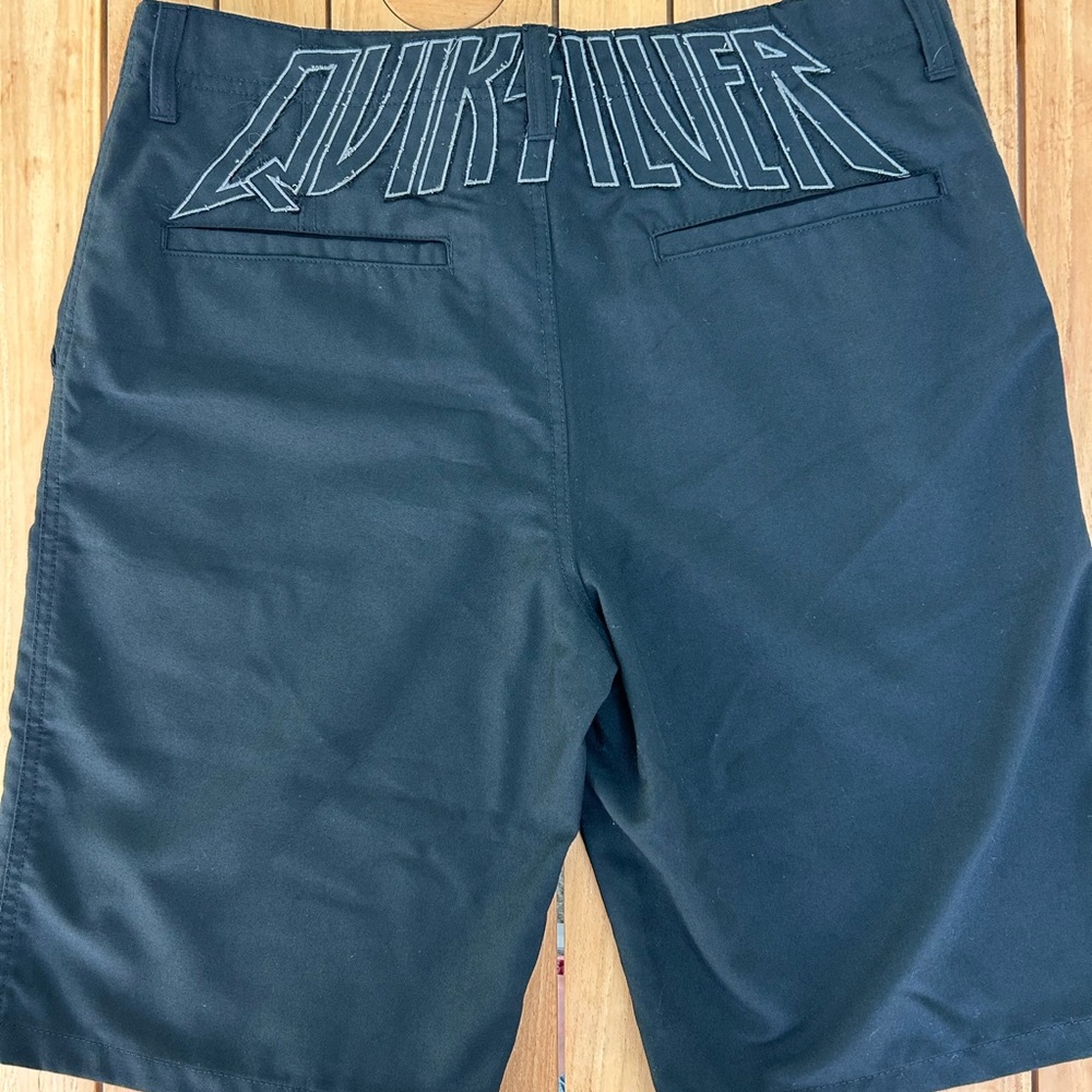 Quiksilver Men’s Black Chino Shorts Embroidered - Picture 4 of 5